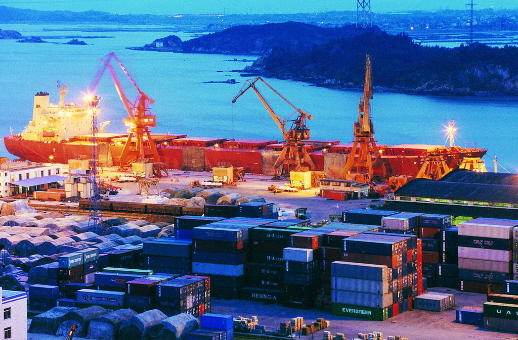 塑料卡板行业如何进入国际化市场？